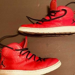 Nike  Galaxy Gym Red Leather Air Jordan Basket